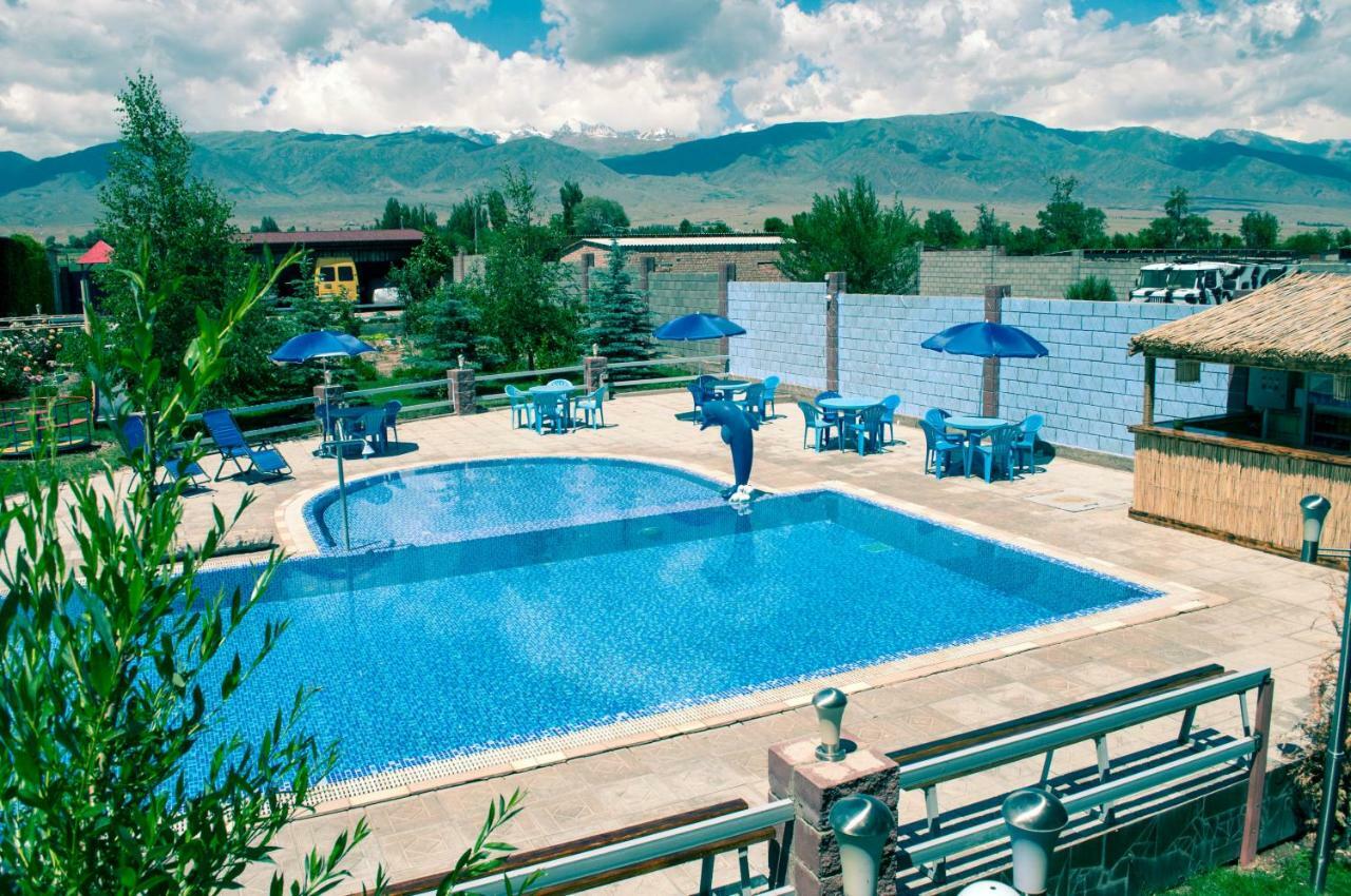 Zlata Inn Tamchy Exterior photo